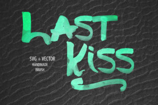 Last Kiss Font: A Raw Script Typeface for Web Design